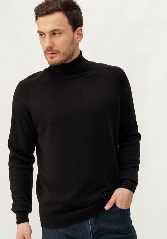 Джемпер вязаный с высокой горловиной шир.  580, рис. 1