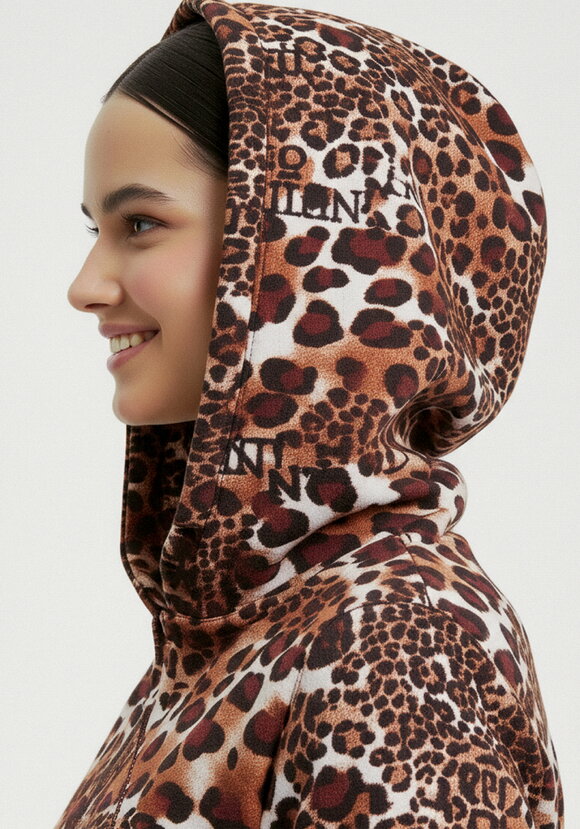 Толстовка из принтованного флиса шир.  580, рис. 33