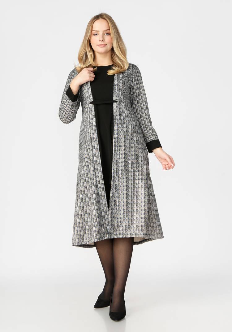 Платье с контрастными вставками и поясом шир.  750, рис. 5