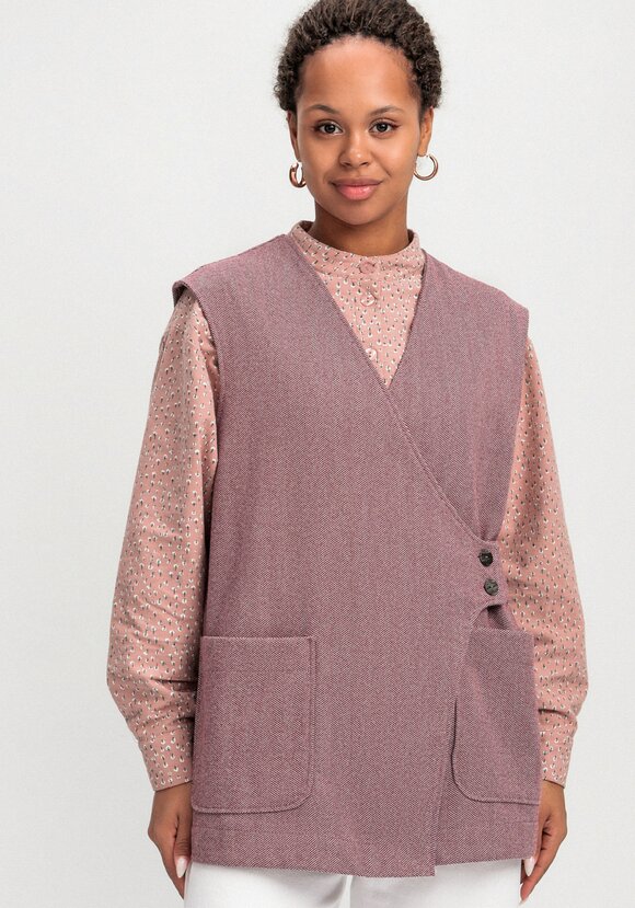 Жилет на запах свободного кроя шир.  580, рис. 23