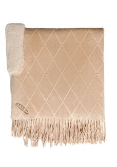 Накидка-палантин с жемчугом и булавкой