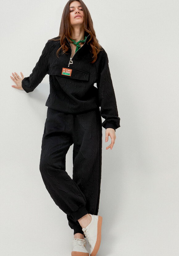 Костюм свитшот и брюки джоггеры шир.  580, рис. 19