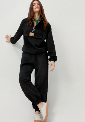 Костюм свитшот и брюки джоггеры