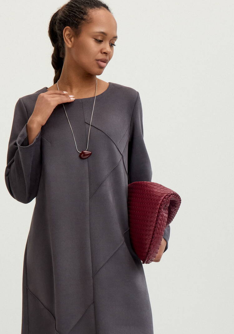 Платье из замши свободного кроя шир.  750, рис. 10