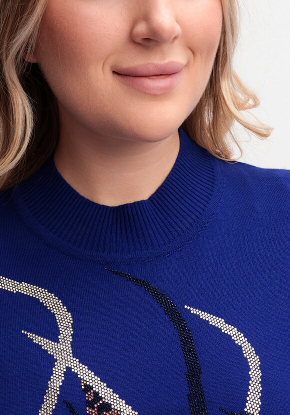 Джемпер с абстракцией на рукавах и полочке шир.  580, рис. 15