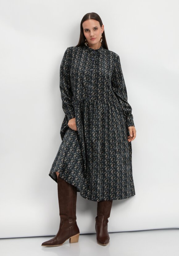 Платье оверсайз с принтом мильфлер шир.  580, рис. 16