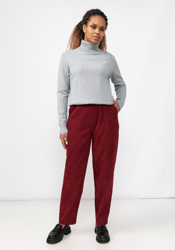 Брюки из микровельвета с рельефами шир.  580, рис. 13