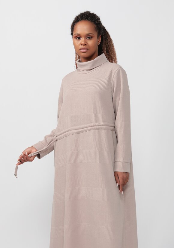 Платье из трикотажной ткани с кулиской шир.  580, рис. 2