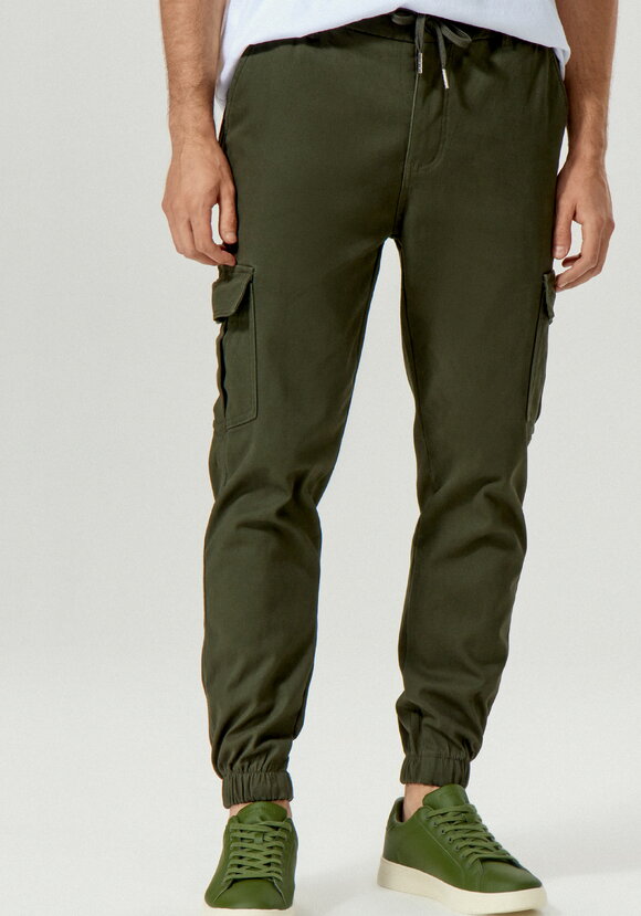 Брюки карго с накладными карманами по бокам шир.  580, рис. 11