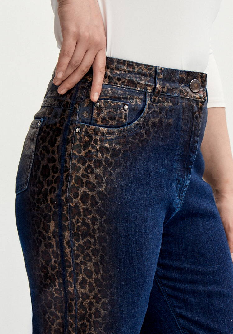 Джинсы с леопардовым напылением шир.  750, рис. 6