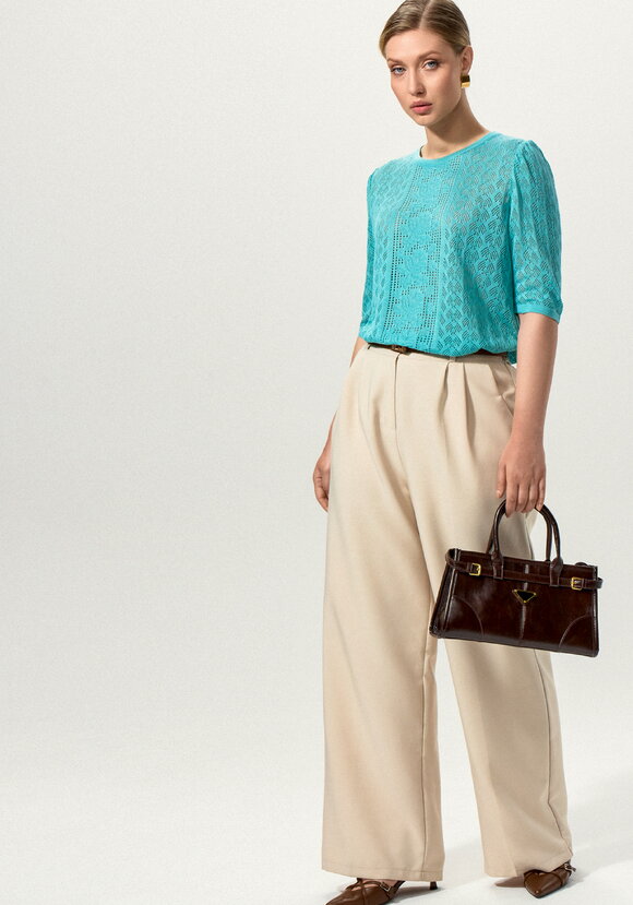 Джемпер с ажурным рисунком и защипами шир.  580, рис. 7