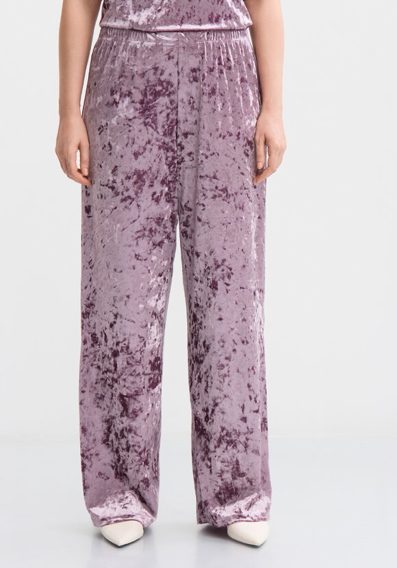 Костюм женский Антонина шир.  580, рис. 20