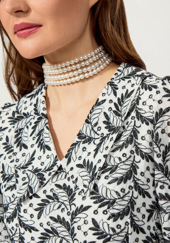 Платье из шитья с английским воротником шир.  580, рис. 5