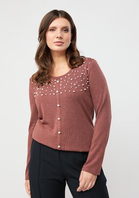Джемпер с жемчугом