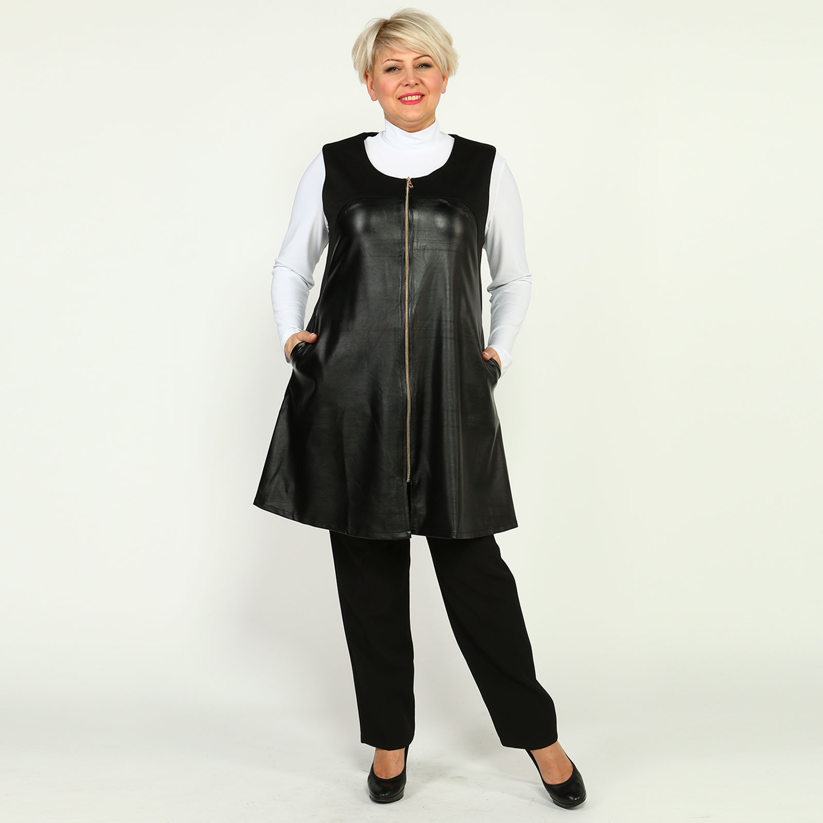 

Жилет на молнии из экокожи