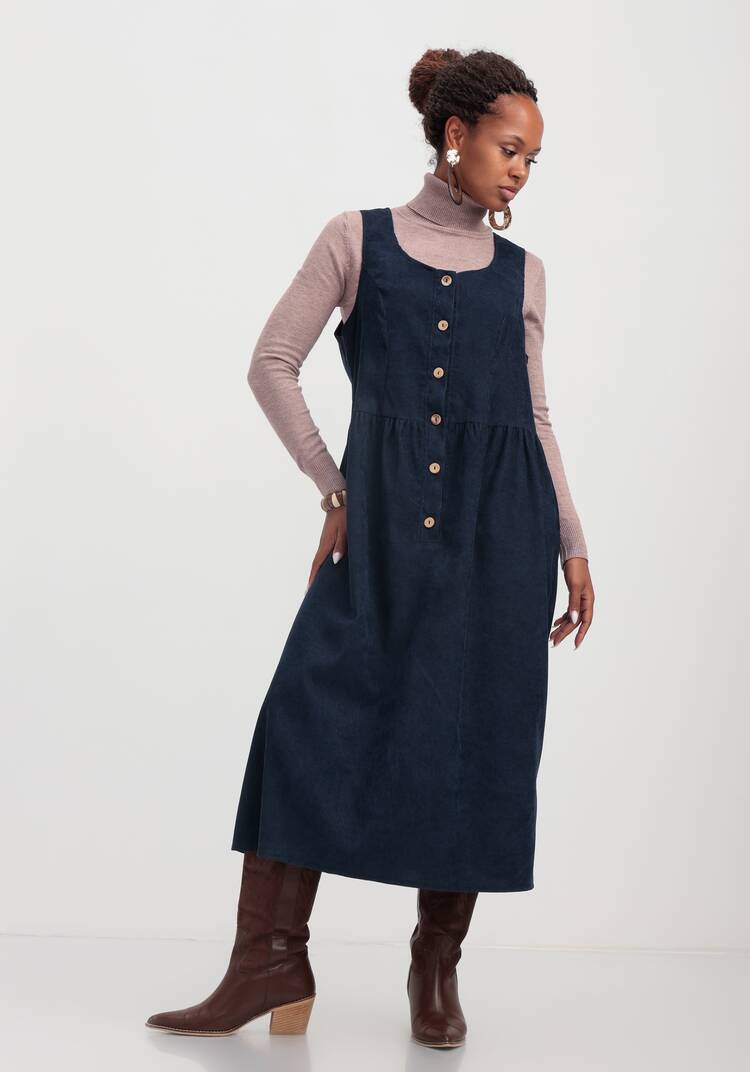 Сарафан из вельвета на пуговицах шир.  750, рис. 23