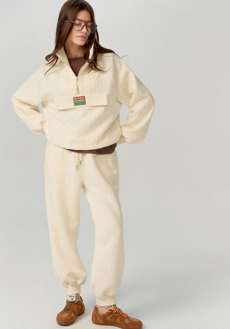 Костюм свитшот и брюки джоггеры шир.  750, рис. 9