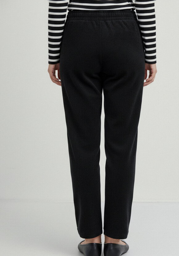 Брюки из микровельвета с начёсом шир.  580, рис. 27