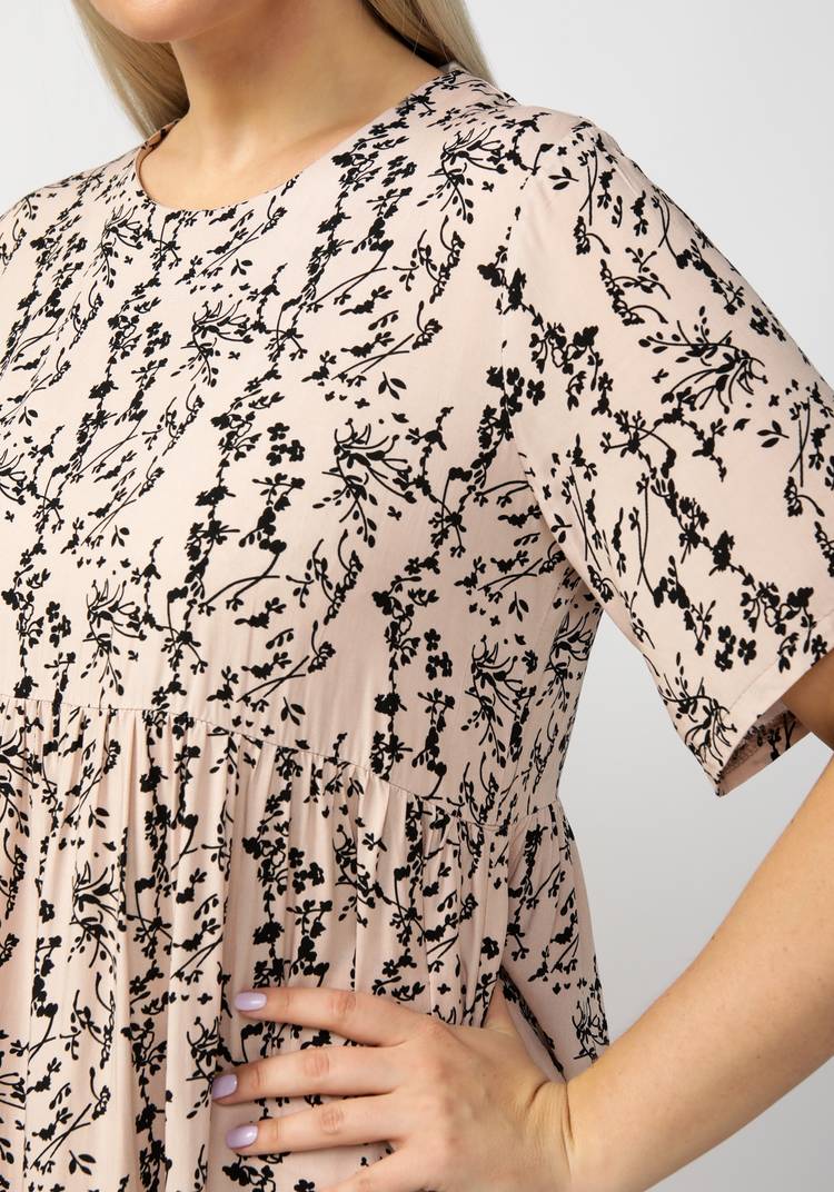 Платье свободного кроя с отрезной кокеткой шир.  750, рис. 10