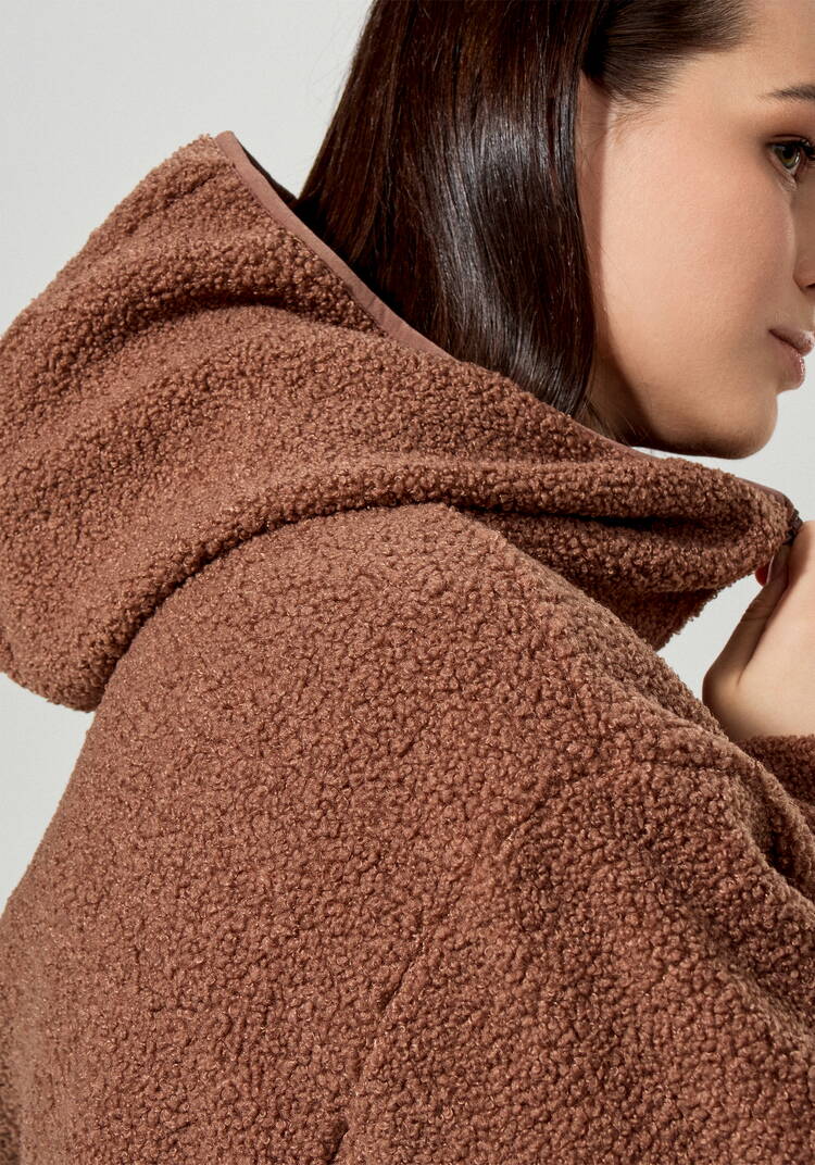 Куртка в стиле тедди с капюшоном шир.  750, рис. 13