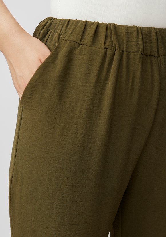 Комплект с ярким принтом на блузе шир.  580, рис. 17