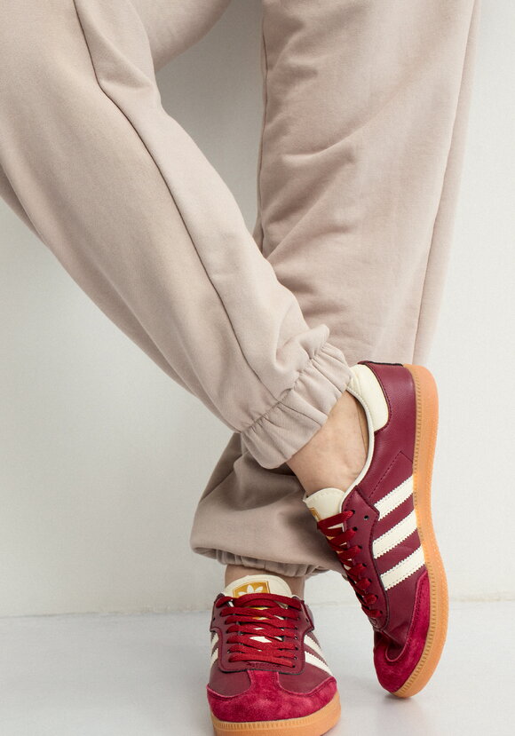 Джоггеры из футера с эластичным поясом шир.  580, рис. 6