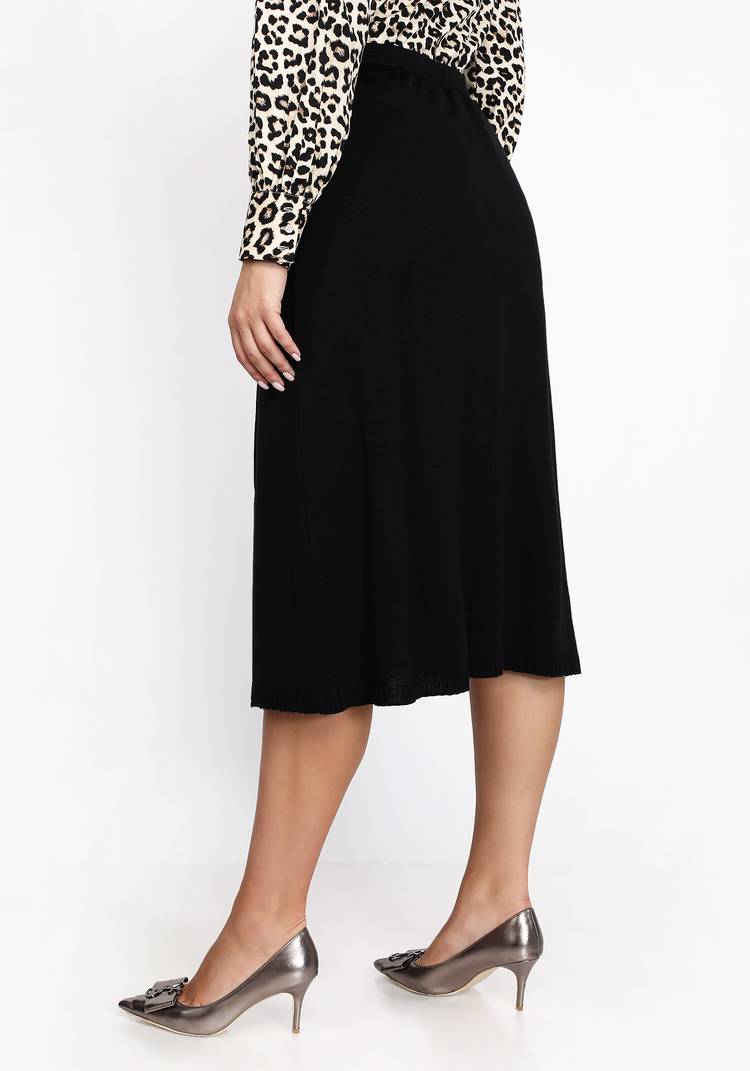 Юбка с имитацией запаха и декором из пуговиц шир.  750, рис. 8