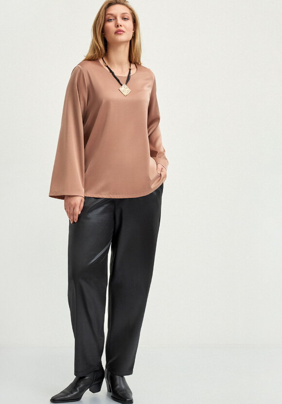 Брюки прямые с поясом на резинке шир.  580, рис. 8