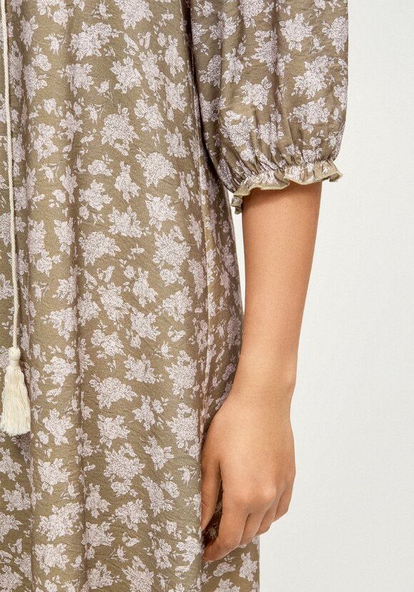 Платье Романтичная прогулка шир.  580, рис. 14