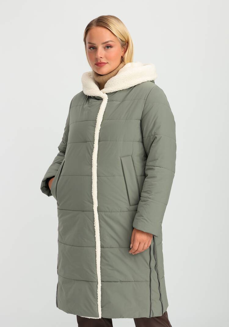 Пальто с капюшоном из меха шир.  750, рис. 13