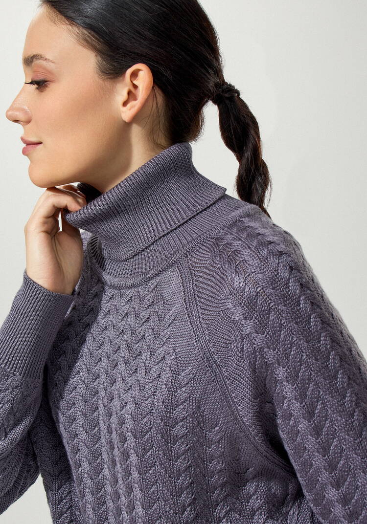 Свитер вязаный с косами и высоким горлом шир.  750, рис. 11