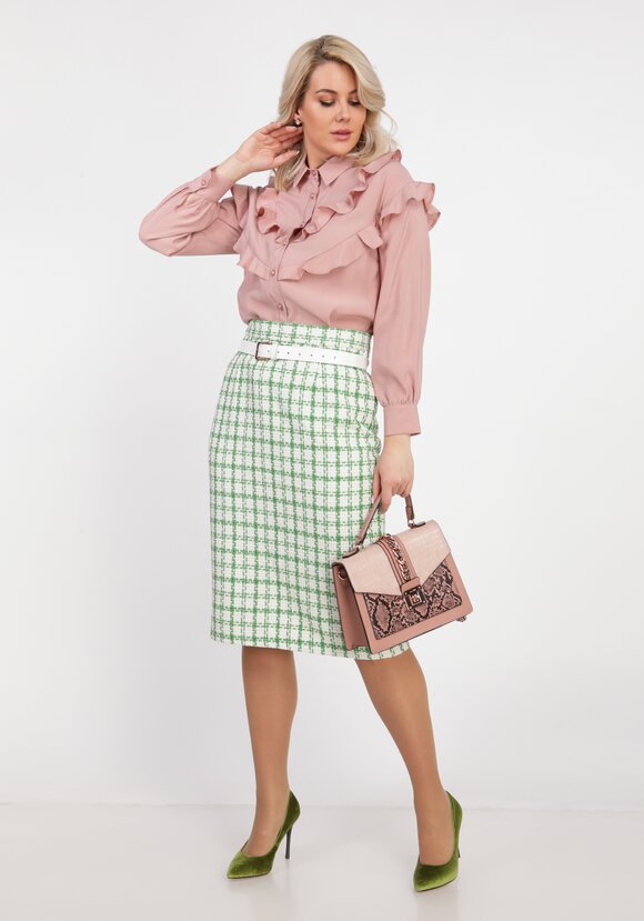 Блуза с рюшами на пуговицах шир.  580, рис. 7