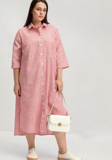 Платье-рубашка в полоску прямого силуэта