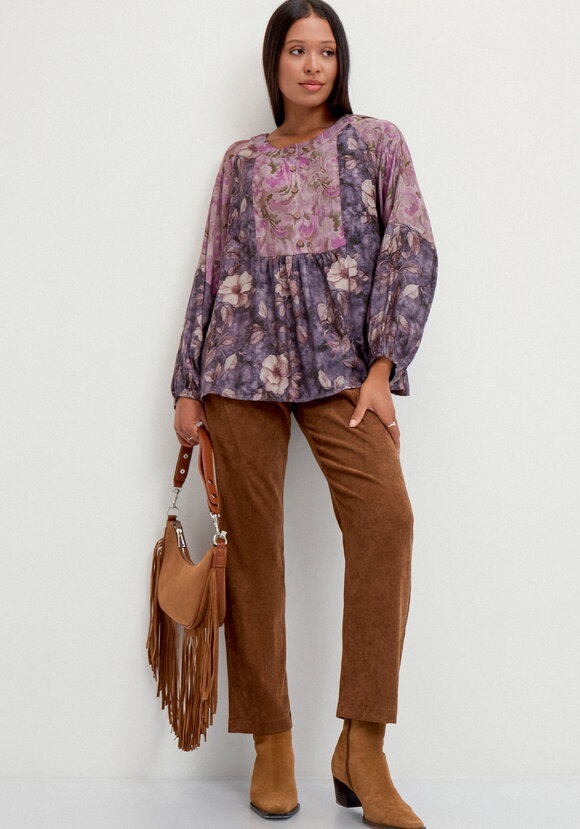 Брюки бананы на резике по поясу шир.  580, рис. 8