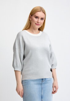 Джемпер с декором и рукавом 3/4