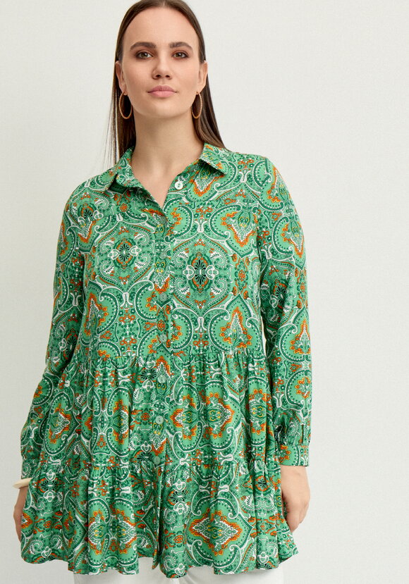 Блуза А-силуэта с ярусами шир.  580, рис. 11