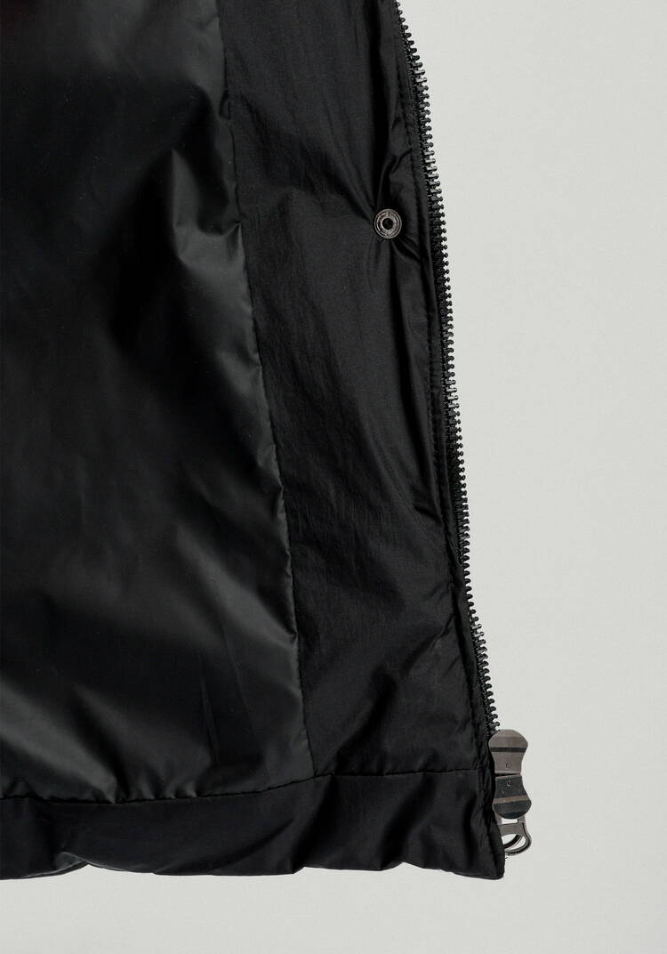 Пальто удлиненное с меховым капюшоном шир.  750, рис. 30