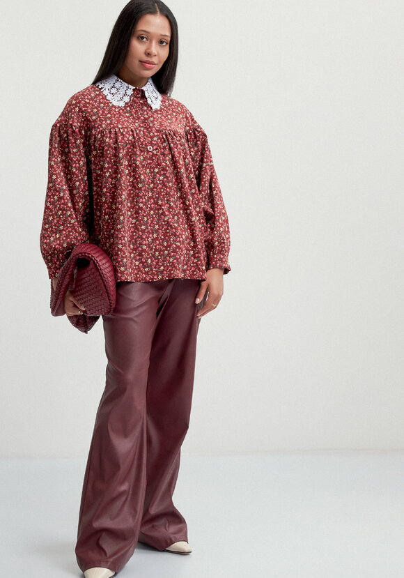 Блуза из микровельвета с ажурным воротником шир.  580, рис. 2