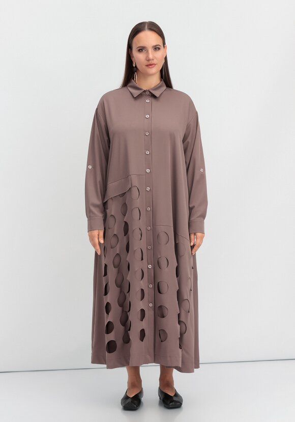 Платье-рубашка с перфорацией шир.  580, рис. 24