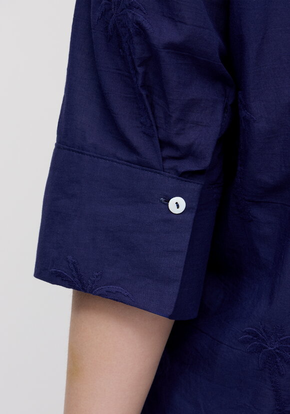 Блуза с вышивкой Ла Пальма шир.  580, рис. 11