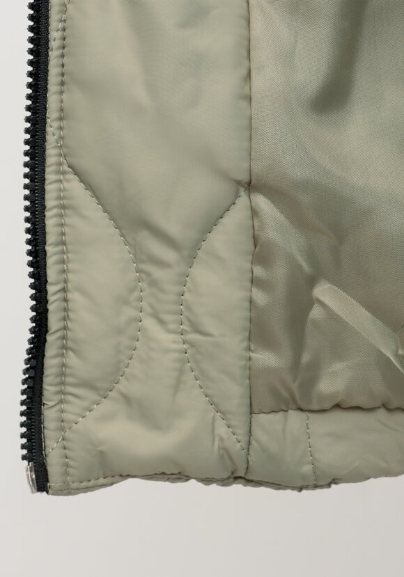 Куртка Анет шир.  580, рис. 28