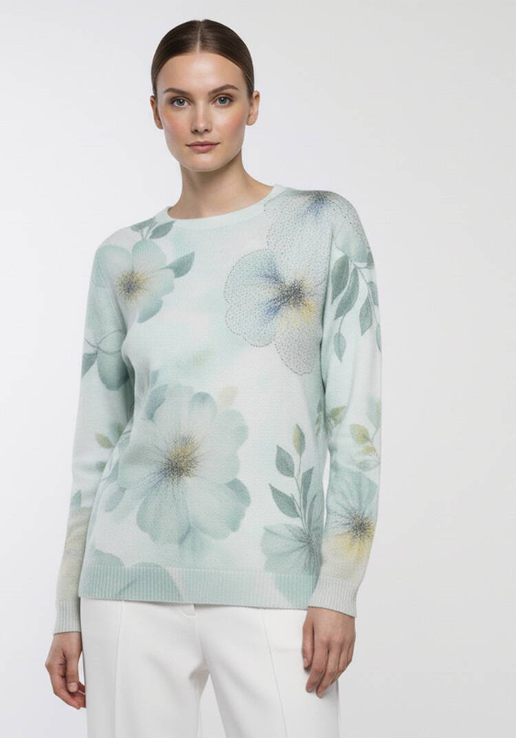 Блуза трикотажная с принтом в стразах шир.  750, рис. 9