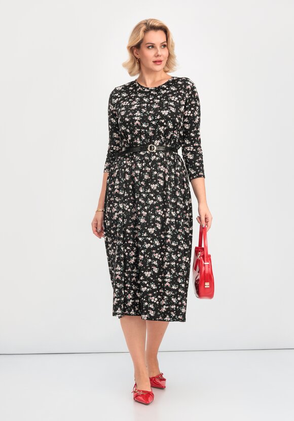 Платье с цветочным рисунком и рукавами 3/4 шир.  580, рис. 7