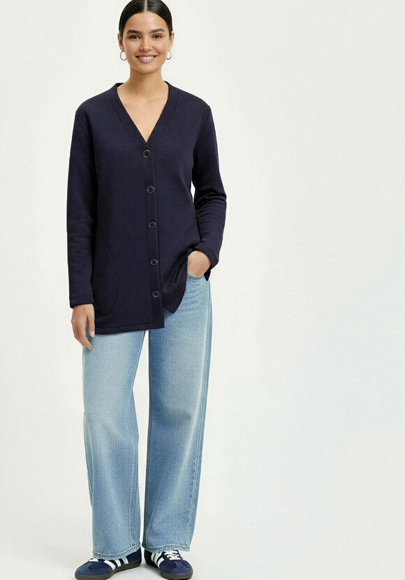 Кардиган на пуговицах утепленный шир.  580, рис. 2