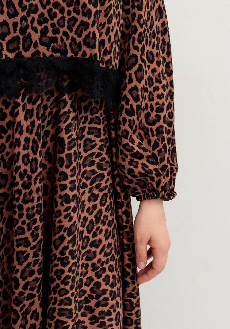 Платье из струящейся ткани с принтом леопард шир.  750, рис. 14