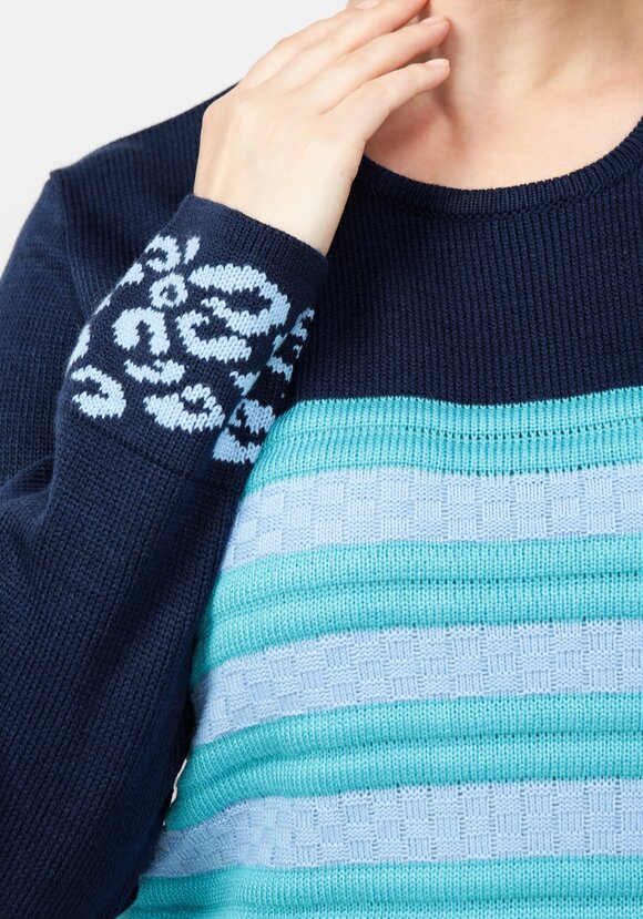 Платье с анималистичным принтом шир.  580, рис. 10