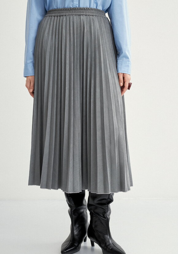 Юбка плиссированная на резинке трикотажная шир.  580, рис. 12