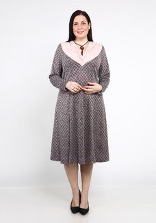 Платье А-силуэта с геометрическим принтом