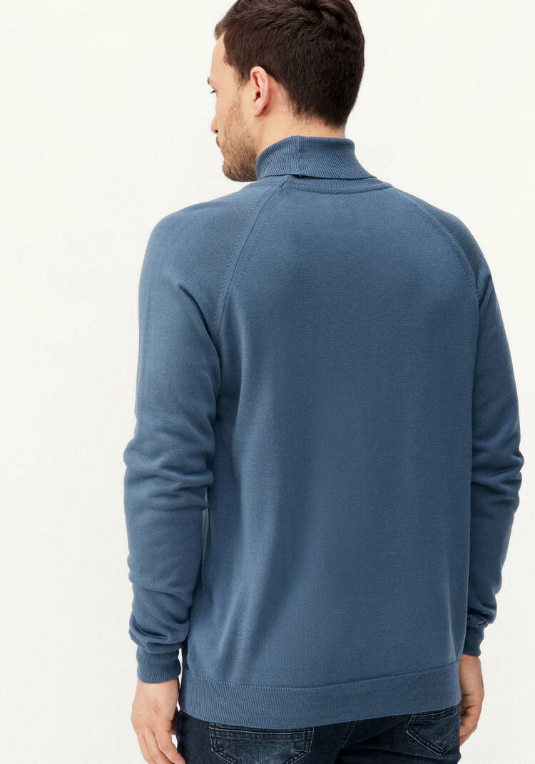 Джемпер вязаный с высокой горловиной шир.  750, рис. 10