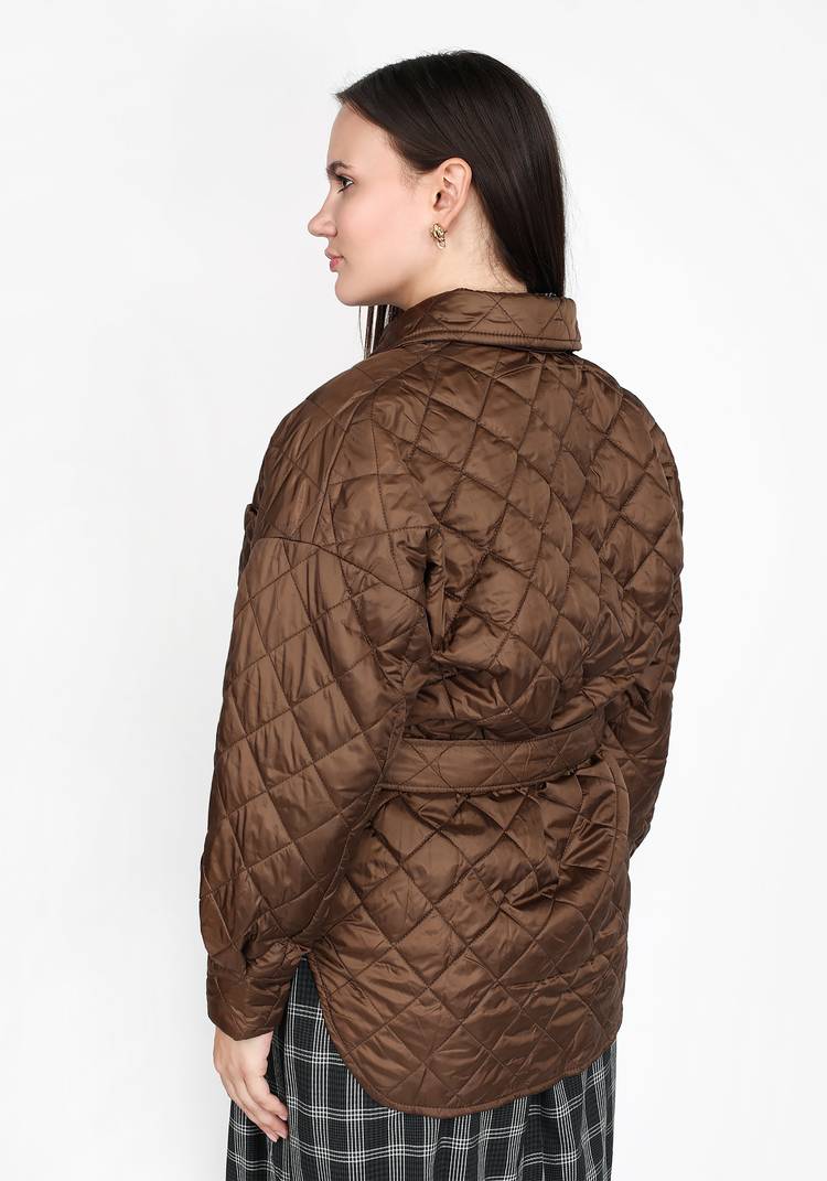 Куртка стеганая с карманами и поясом шир.  750, рис. 18